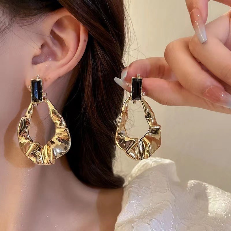 Wholesale Diamond-studded metal irregular pleated geometric Earrings